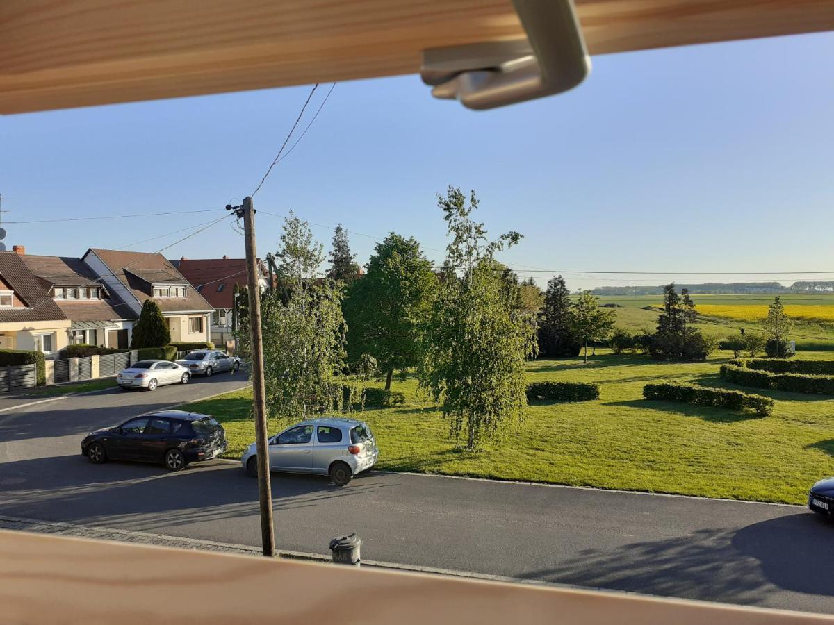 Csilla Haus Appartement Bük Buitenkant foto